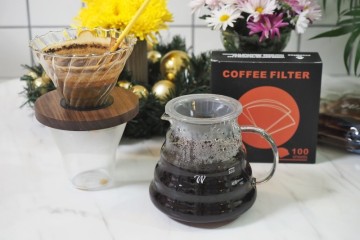 드리퍼 핸드드립 세트와 커피 필터 홈카페 용품으로 따뜻한 겨울 시작!