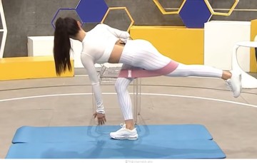 여자 남자 홈트 애플힙 엉덩이 근육 운동 힙업 밴드 활용한 원레그 데드리프트 자세 효과