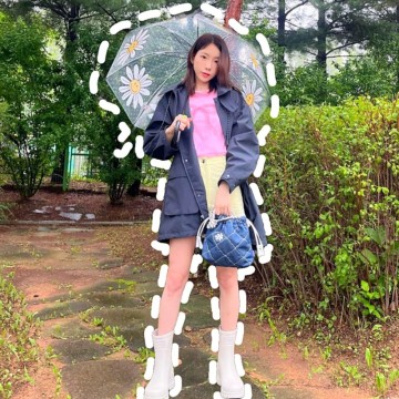 23도 24도 25도 27도 오늘 날씨별 온도별 옷차림 비오는날 패션 태연 레인슈즈 웨더코트 우산 브랜드 정보