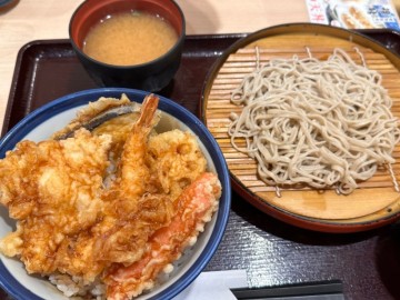 일본 삿포로역 식당가 APIA 아피아 텐동텐야 소바 우동 튀김덮밥