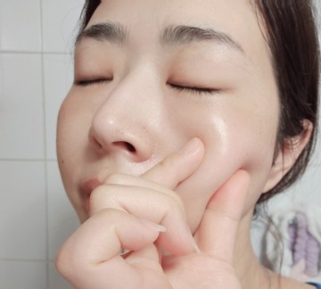 얼굴피부탄력 떨어질때 영양크림으로 리프팅관리