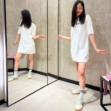 김고은 패션 샤넬 원피스와 착용한 나이키 킬샷2 가격은?