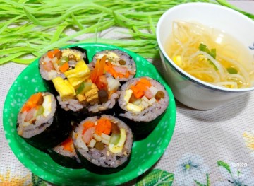 김밥맛있게싸는법 마늘종김밥 기본재료 집김밥 만들기