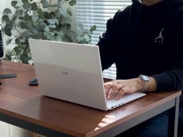 엘지에서 출시한 노트북 16인치 LG 그램 2022년형, 써본 소감은?
