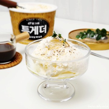투게더 바닐라 아이스크림으로 초간단한 디저트 만들기