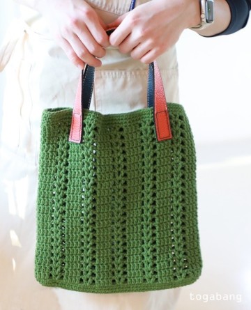 집에서 할 수 있는 취미-코바늘뜨기로 초록 손뜨개 가방 만들기