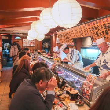 일본 오사카 우메다 스시 맛집 우오신스시 대왕초밥
