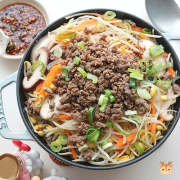 콩나물솥밥 레시피 소고기콩나물밥 만들기 콩나물밥양념장 스타우브 솥밥하는법