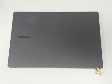 가성비 대학생 노트북 : 갤럭시북2 NT550XED-K24A 사용기